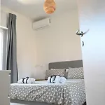 Pau Apartmán